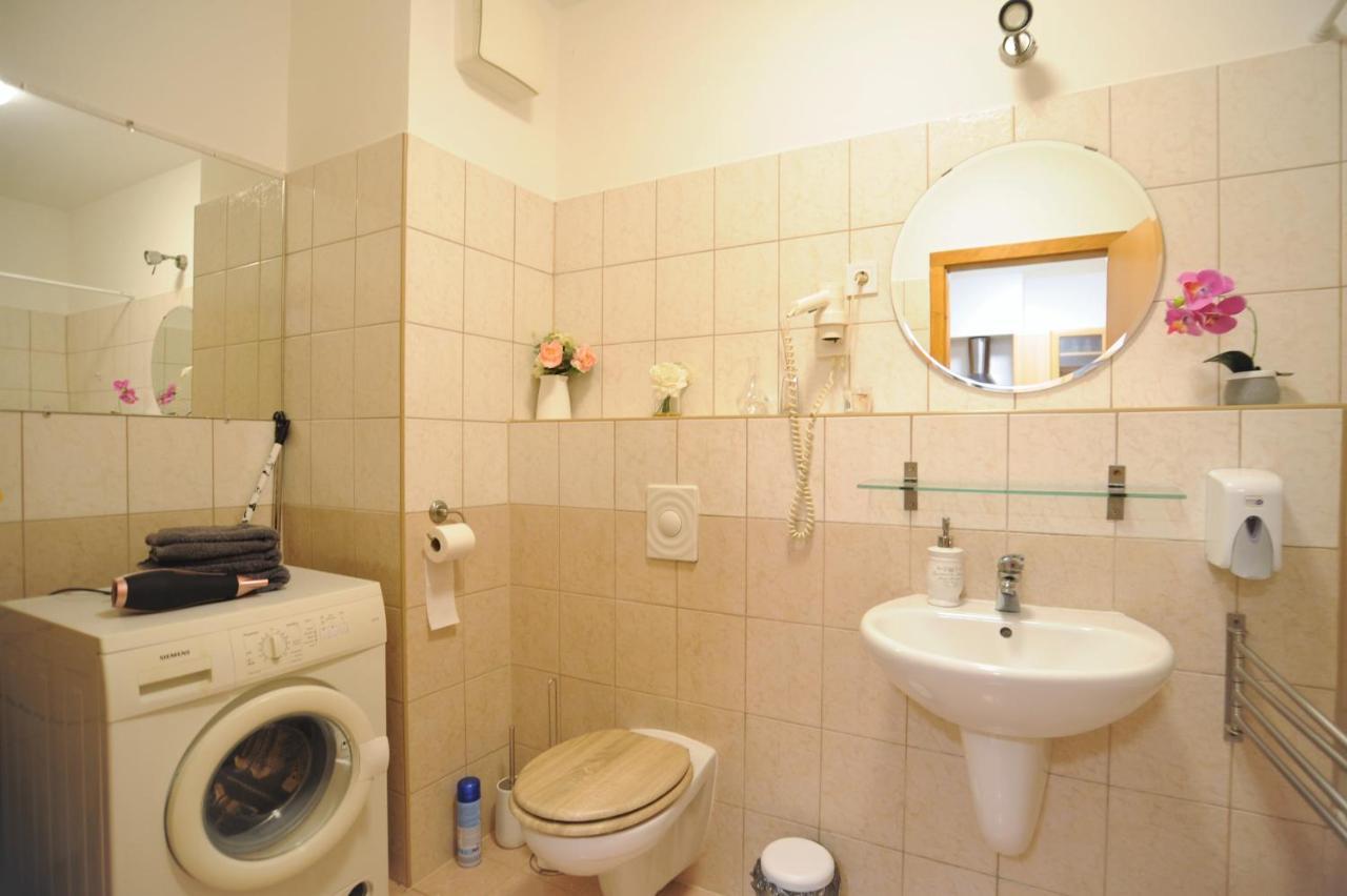 Lovely Apartment In The Heart Of Budapest Kültér fotó
